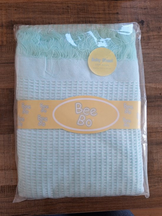 Bee Bo baby shawl - ledikantdeken - omslagdoek - mintgroen - 122 x 122 cm