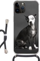 Telefoonhoesje Geschikt voorApple Iphone 14 Pro Max - Hond - Vlek - Portret - Siliconen - Crossbody - Backcover met Koord - Telefoonhoesje met koord - Hoesje met touw