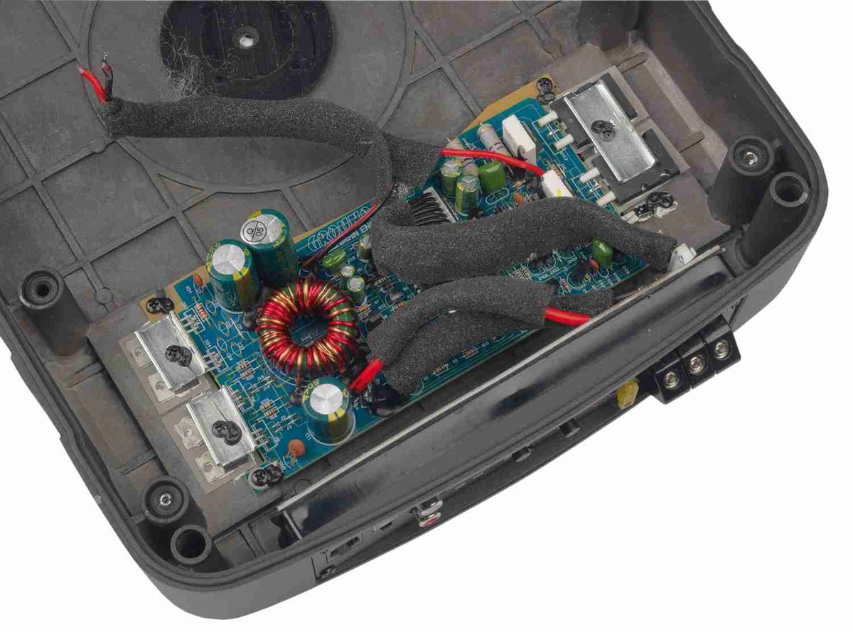 GroundZero GZCS SW-800A - Autosubwoofer - 20 cm - Actieve Subwoofer Auto - Underseat - 180W – foto 4