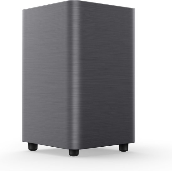 Zwarte subwoofer met afgeronde hoeken, op een witte achtergrond.