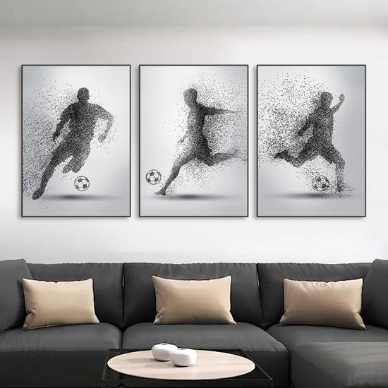 Allernieuwste.nl® Canvas Schilderij 3-luik Abstracte Voetballer Zwart-Wit - Sportief - Kunst aan je muur - 3st 50 x 70 cm - Zwart/Wit