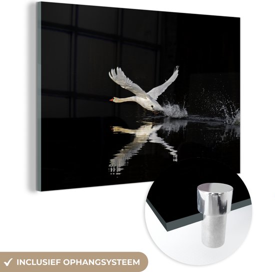 MuchoWow® Glasschilderij 180x120 cm - Schilderij acrylglas - Zwaan - Zwart - Water - Foto op glas - Schilderijen