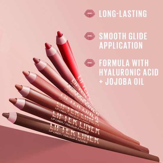 Stapel van diverse lipliner potloden met verschillende kleuren, variërend van lichtroze tot bruin.