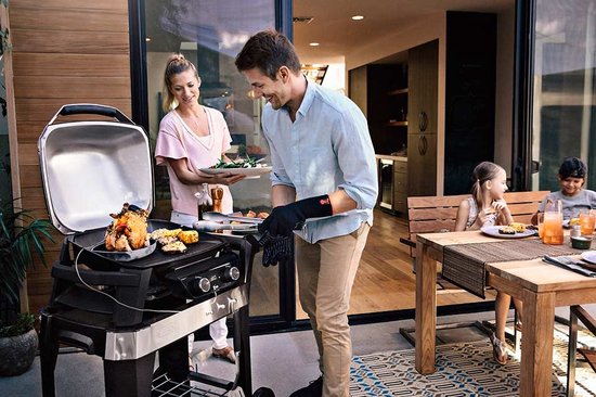 Weber Pulse 2000 met stand van Weber — afbeelding 4