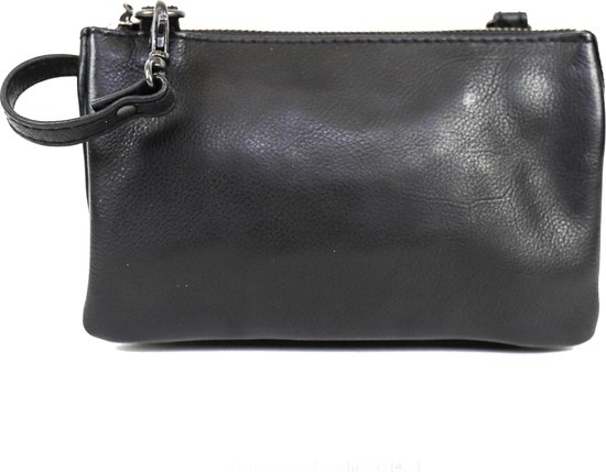 Zwarte leren clutch met een lus aan de zijkant