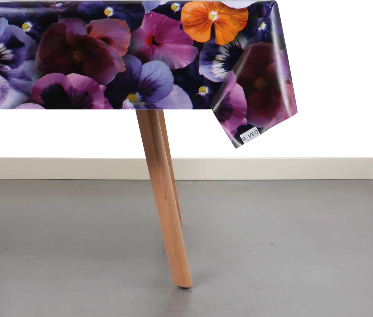 Raved Tafelzeil – 140 cm x 100 cm – Bloemen Paars – PVC – Afwasbaar