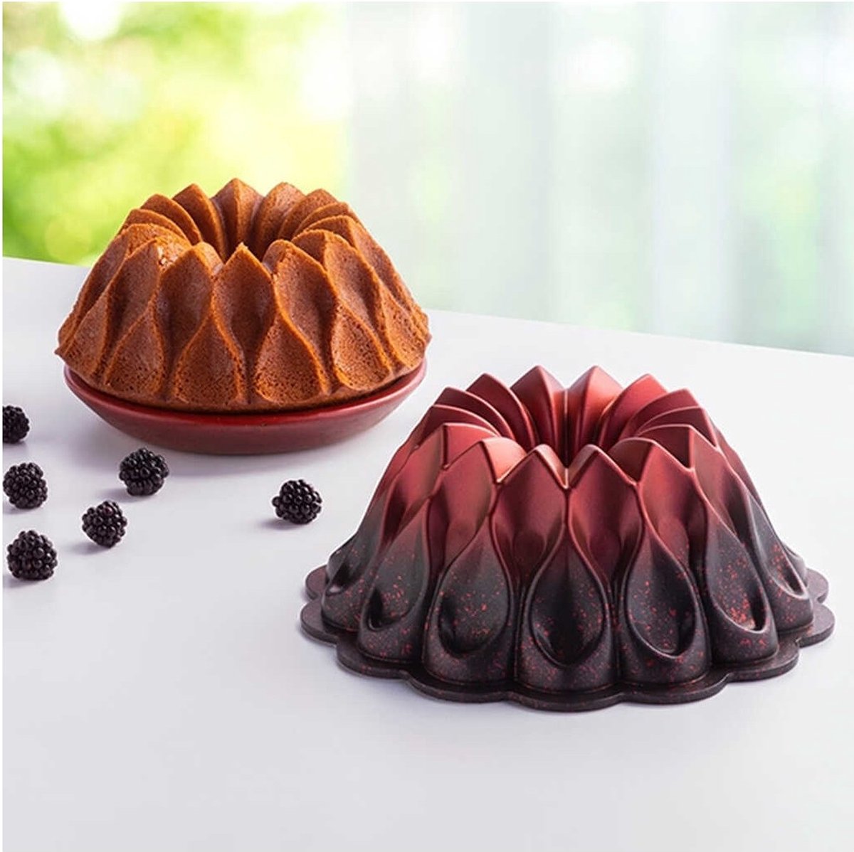 Homestar - Karanfil Patisse - Cakevorm Profi 26 cm - Taart vorm - giet - bordeaux