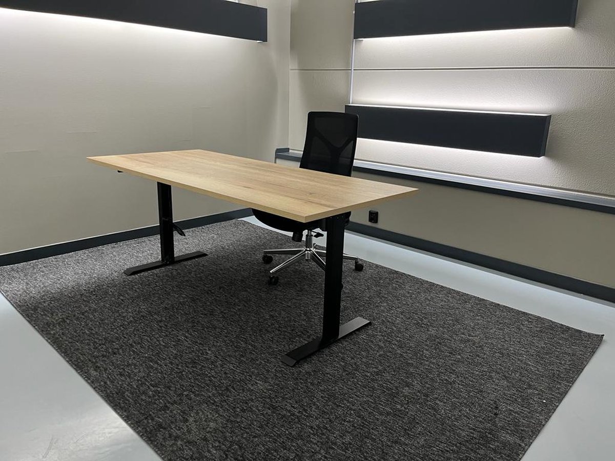 Elektrisch zit sta bureau premium – halifax natuur eiken blad – zwart onderstel – met memory functie en USB oplaadmogelijkheid – 160 x 80 – NIEUW