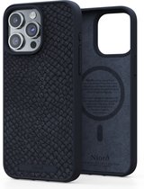 Njord Collections Zalm Leder Telefoonhoesje - Geschikt voor iPhone 15 Pro Max - Gereycled / Duurzaam materiaal - 2 Meter valbescherming - Mag Compatible / Inclusief Magnetische Ring – Donkergrijs