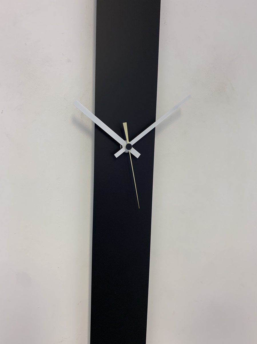 Wandklok CHANTALBRANDO SUMMIT BLACK MODERN DESIGN = ZWART
