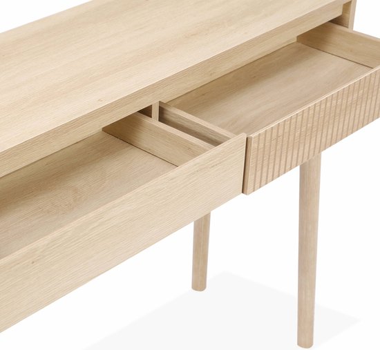 Houten consoletafel met twee open laden. Eén ladefront is glad, de ander heeft verticale groeven.