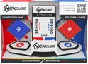 Nexcube competitiepakket met twee speedcubes (blauw/wit en rood/wit) en een witte dubbele timer.