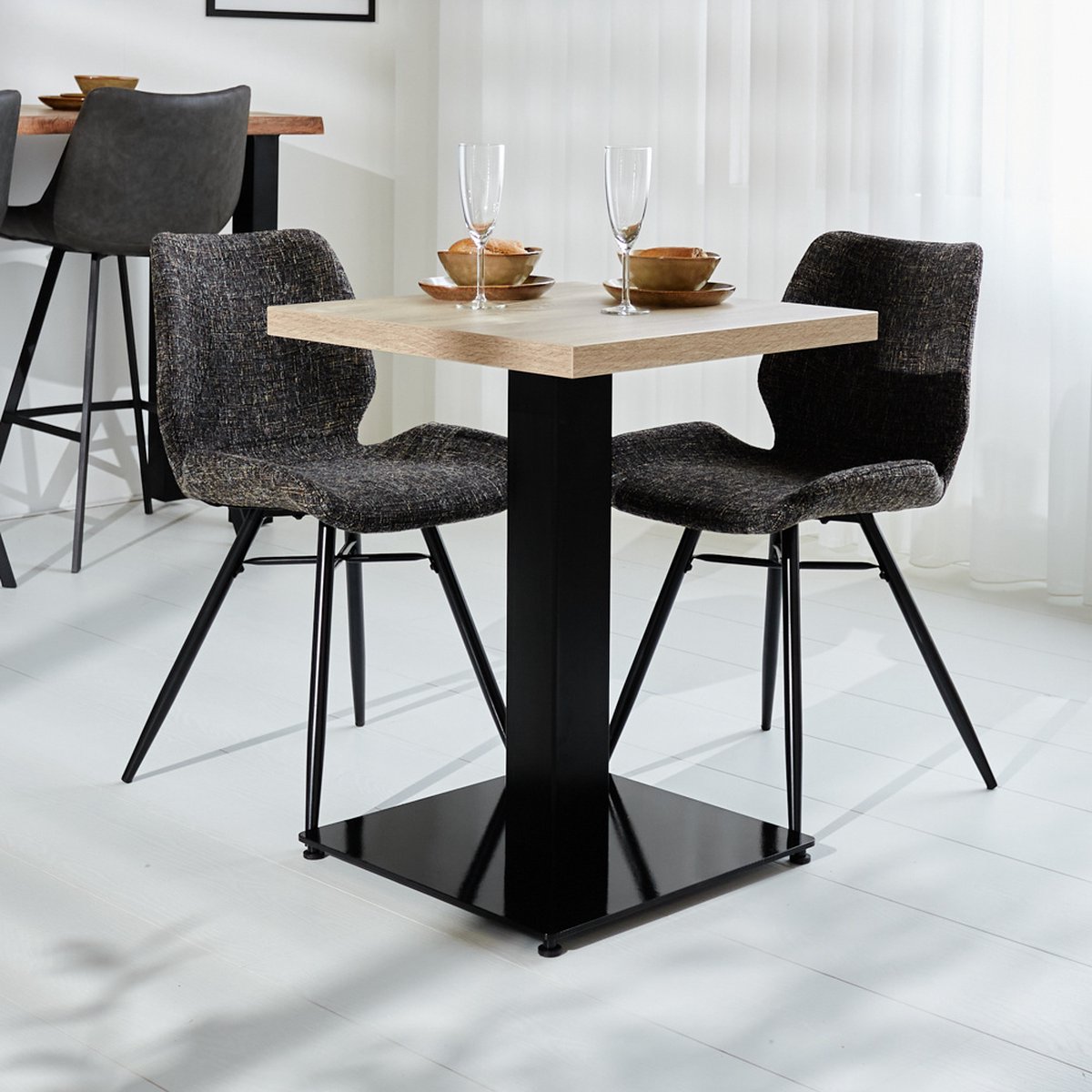 Bistrotafel Robin vierkant melamine robson oak 60 x 60 x 3,8 cm