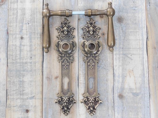 Set deurbeslag: antiek- deurplaten zeer decoratief met engelen - klinken  met messing... | bol.com