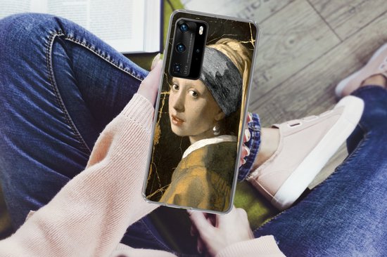 Telefoonhoesje Geschikt voor Huawei P40 Pro hoesje - Meisje met de parel - Marmer print - Goud - Siliconen Telefoonhoesje Telefoonhoesje