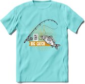 Big Catch - Vissen T-Shirt | Grappig Verjaardag Vis Hobby Cadeau Shirt | Dames - Heren - Unisex | Tshirt Hengelsport Kleding Kado - Licht Blauw - XXL