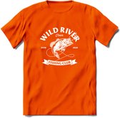 Fishing Club - Vissen T-Shirt | Grappig Verjaardag Vis Hobby Cadeau Shirt | Dames - Heren - Unisex | Tshirt Hengelsport Kleding Kado - Oranje - XXL