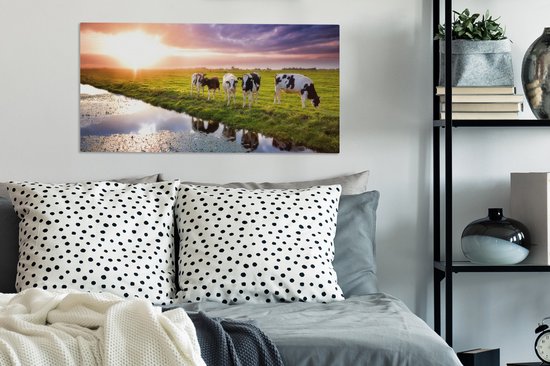 Tableau sur toile Vaches pendant un coucher de soleil - 80x40 cm - Décoration murale Art