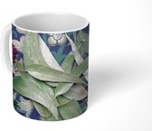 Mok - Eucalyptusbladeren met paarse bloemen - 350 ML - Beker