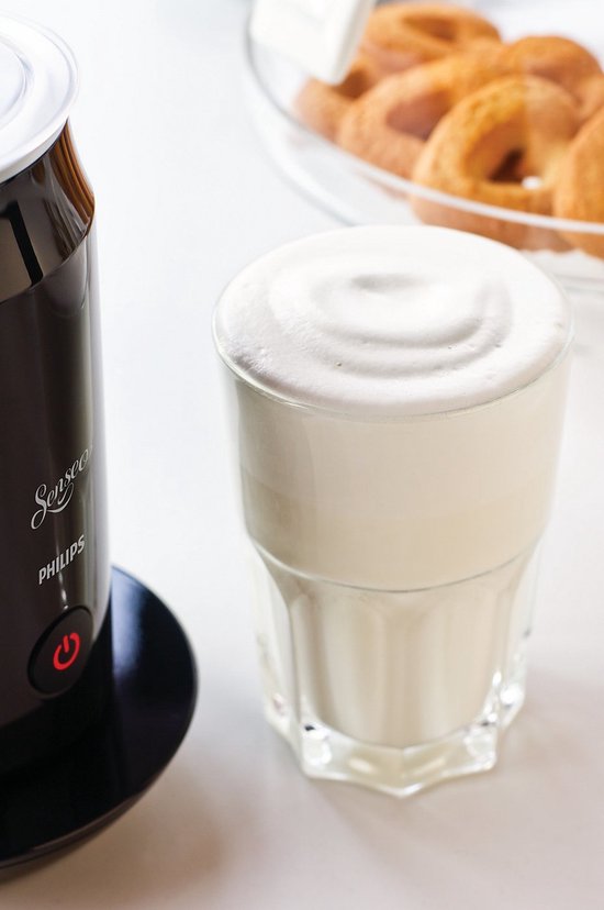 Philips Senseo Elektrische Melkopschuimer CA6500/60 - Antikleeflaag - Vaatwasserbestendig - Ook voor Cappuccino - Zwart - 120ml