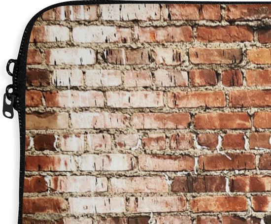 Housse pour ordinateur portable 17 pouces 41x32 cm - Mur de pierre - Housse pour Macbook & Laptop Image plein cadre d'un mur de briques rouges à contraste élevé avec une touche de peinture blanche - Housse pour ordinateur portable avec photo