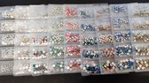 RHINESTONES GROTE SET MIX (non-hotfix), set met diverse maten, 9 zakjes in verschillende kleuren
