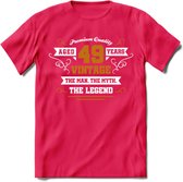 49 Jaar Legend T-Shirt | Goud - Wit | Grappig Verjaardag en Feest Cadeau Shirt | Dames - Heren - Unisex | Tshirt Kleding Kado | - Roze - S
