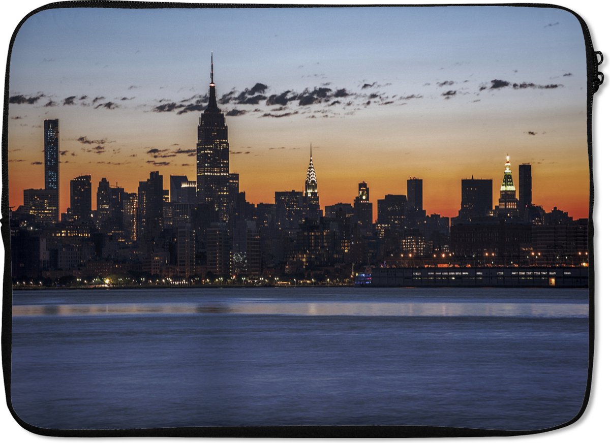 Laptophoes 14 inch 36x26 cm - New York - Macbook & Laptop sleeve Silhouet van de skyline van New York - Laptop hoes met foto