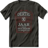 30 Jaar Legendarisch Gerijpt T-Shirt | Rood - Grijs | Grappig Verjaardag en Feest Cadeau Shirt | Dames - Heren - Unisex | Tshirt Kleding Kado | - Donker Grijs - M