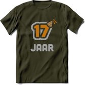 17 Jaar Feest T-Shirt | Goud - Zilver | Grappig Verjaardag Cadeau Shirt | Dames - Heren - Unisex | Tshirt Kleding Kado | - Leger Groen - S