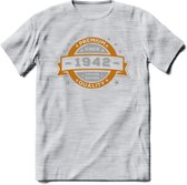 Premium Since 1942 T-Shirt | Zilver - Goud | Grappig Verjaardag en Feest Cadeau Shirt | Dames - Heren - Unisex | Tshirt Kleding Kado | - Licht Grijs - Gemaleerd - XXL