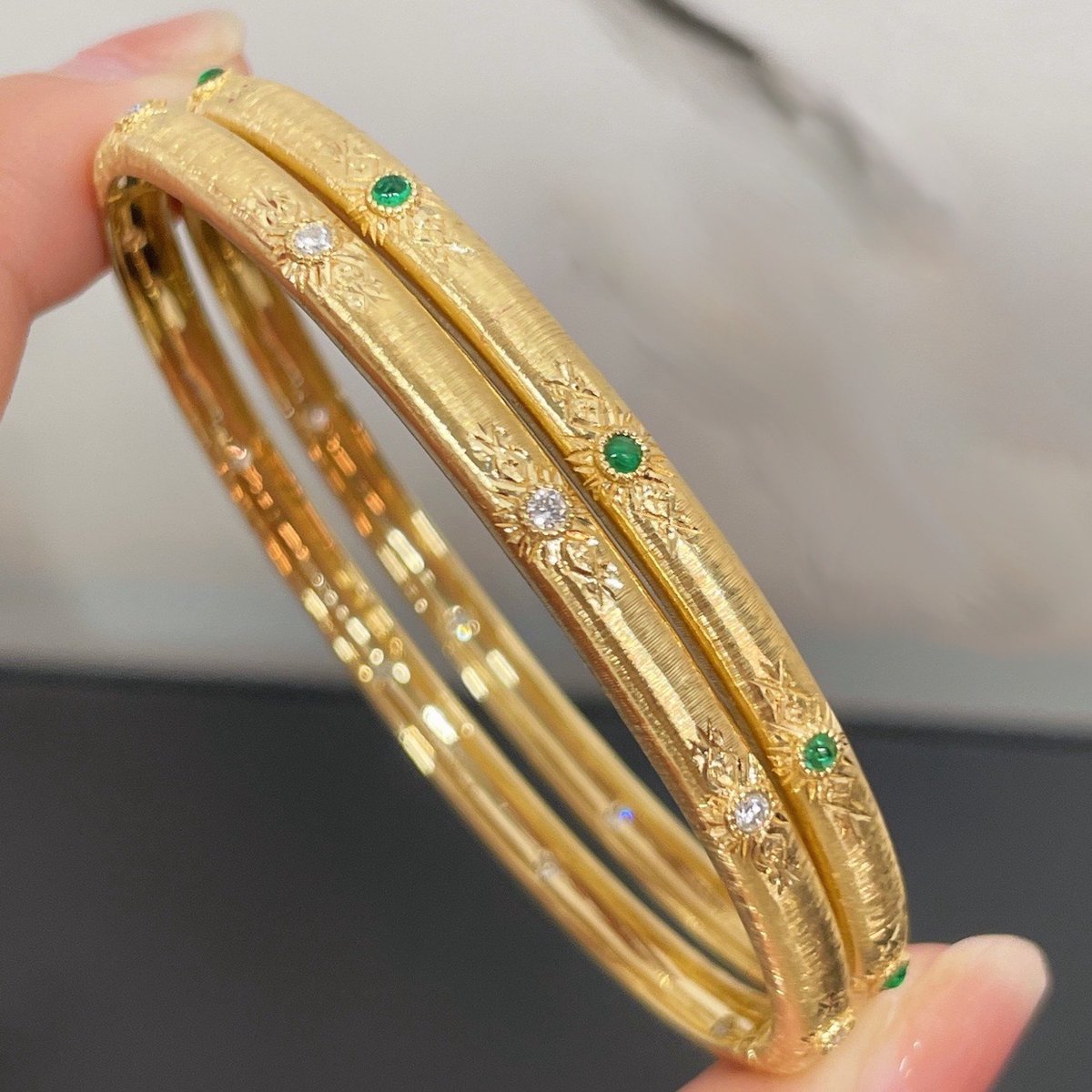 Vintage geïnspireerde armband in Italiaanse stijl - Goud vermeil - smaragd look stenen