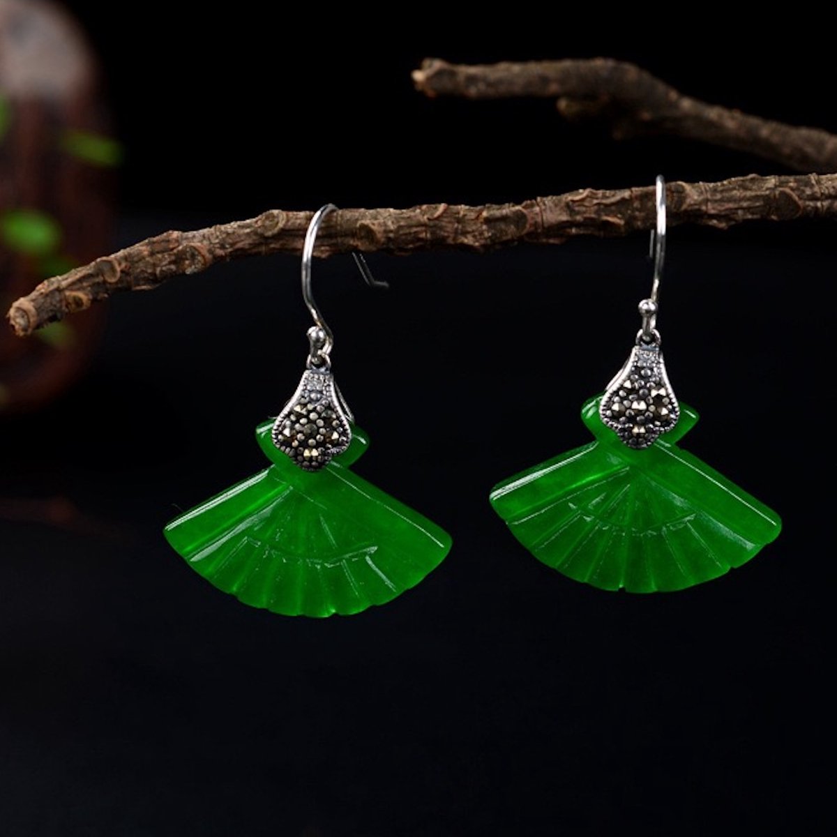 Levendige groene jurk jade drop oorbel
