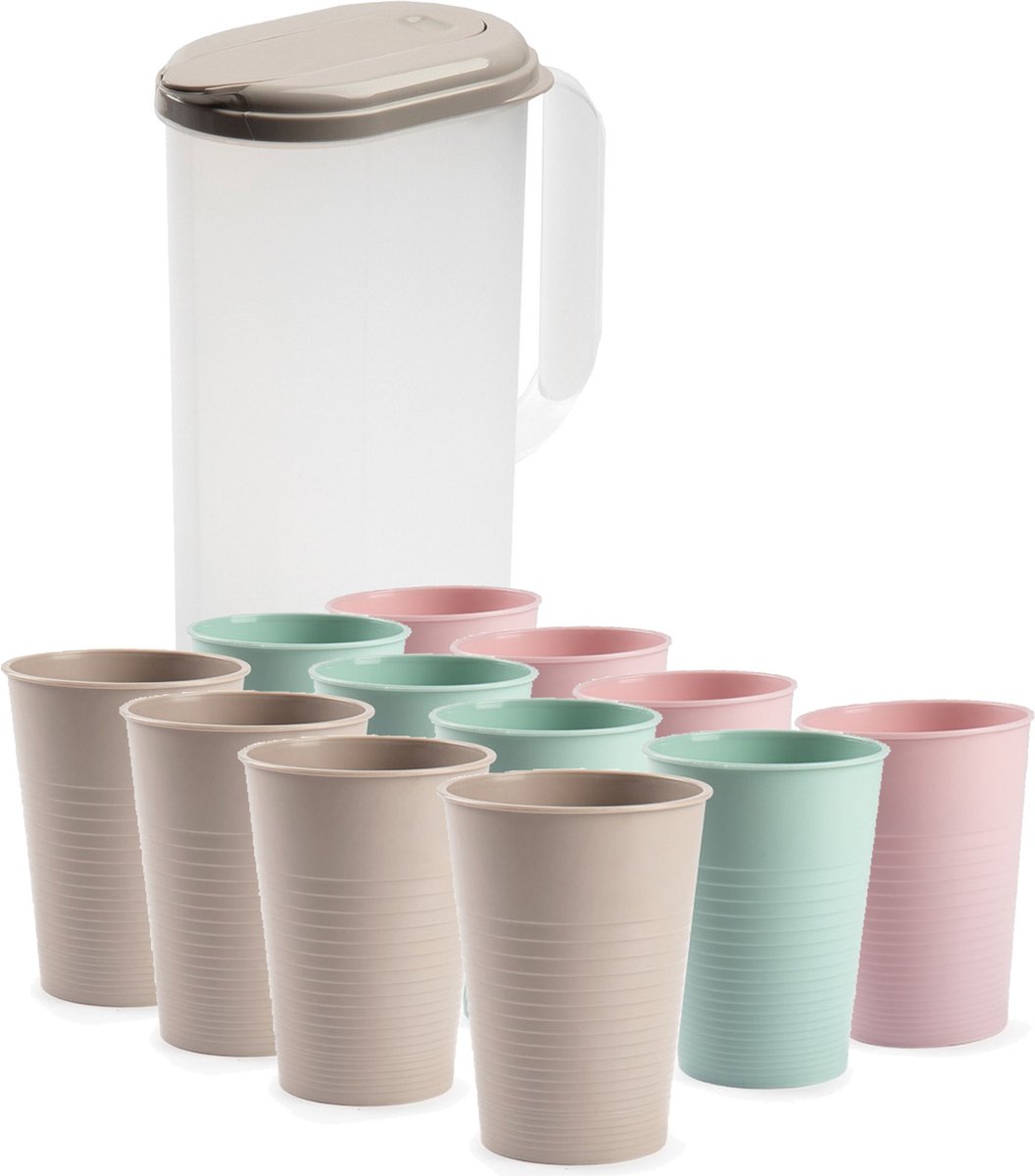 Water of limonade schenkkan/sapkan 2 liter met 12x kunststof mix-colors glazen van 360 ML voordeelset