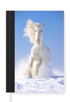 Notitieboek - Schrijfboek - Paard - Sneeuw - Winter - Manen - Notitieboekje klein - A5 formaat - Schrijfblok
