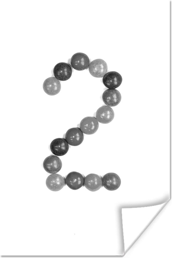 Poster Het getal 2 gemaakt van snoep zwart wit 20x30 cm