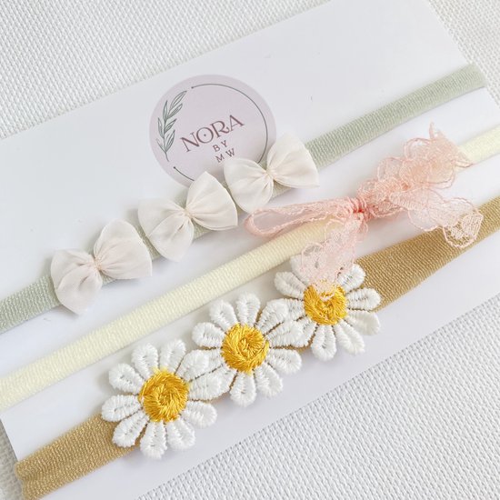 Lilbitty Luau bloemenketting, decoratieve bloemenkettingen, hawaïketting, bloemen, met halsketting, hoofdband, armband, haarclips, Luau bloemenkrans voor Hawaï, strandfeesten, bruiloft, wit