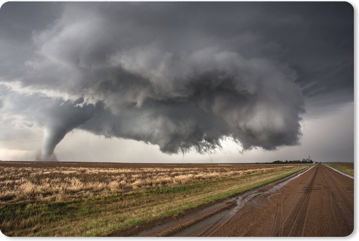 Muismat XXL 90x60 cm - Bureau onderlegger - Bureau mat Abstracte weergave tornado aan landbouwveld - Bureaumat - Gaming mousepad xl - Bureaulegger groot - Computer deskmat