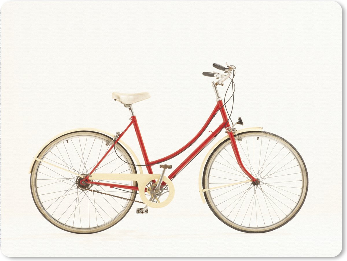Muismat XXL 80x60 cm - Bureau onderlegger - Bureau mat Een rode fiets op een witte achtergrond - Bureaumat - Gaming mousepad xl - Bureaulegger groot - Computer deskmat