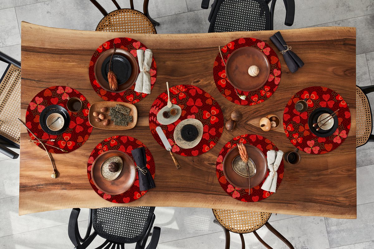 Ronde placemats - Onderlegger - Placemats rond - Patroon - Klaver - Rood - 10 stuks