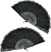 2x stuks handwaaiers/Spaanse waaiers van kant zwart - polyester - Verkoeling in de zomer