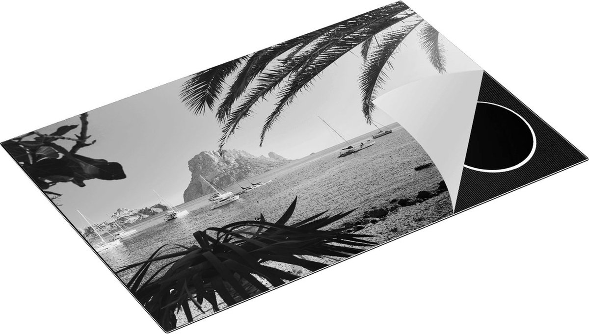 Chefcare Inductie Beschermer Ibiza Cala d'Hort Strand - Zwart Wit - 81,6x52,7 cm - Afdekplaat Inductie - Kookplaat Beschermer - Inductie Mat
