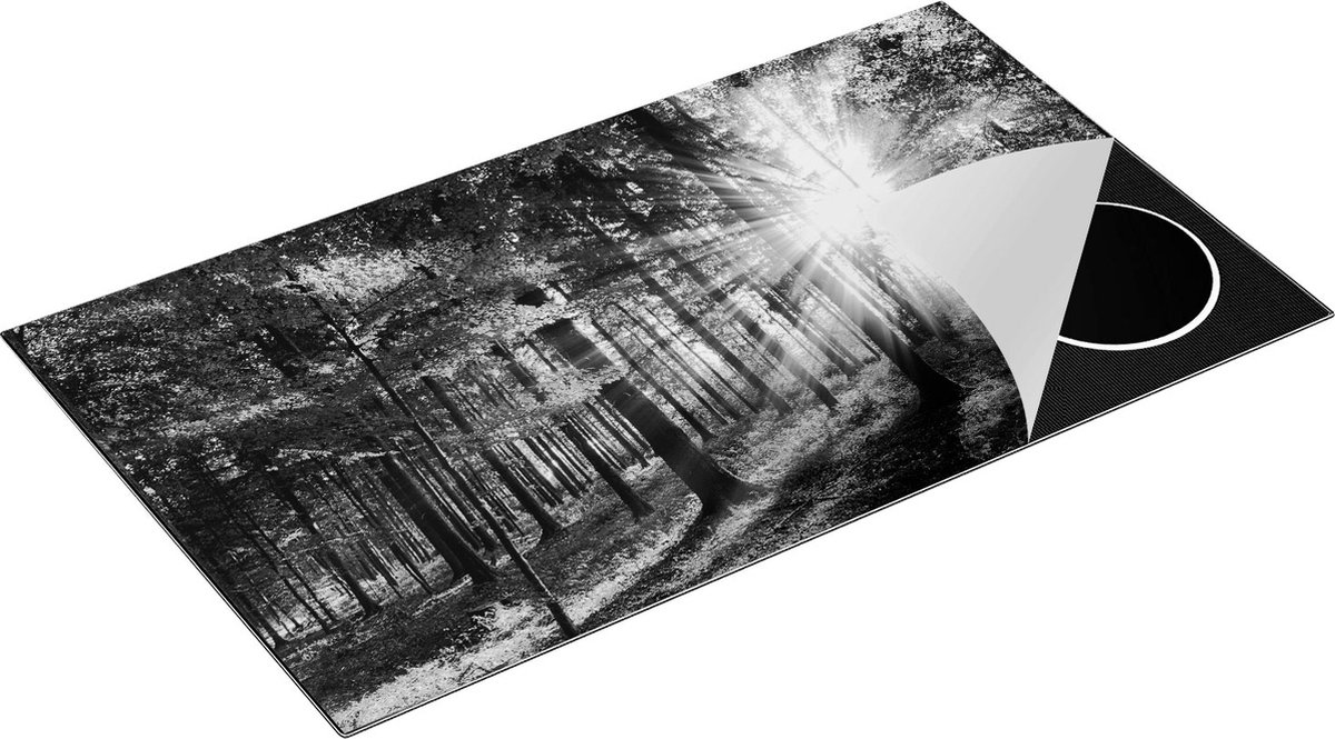 Chefcare Inductie Beschermer Bos met Zon tussen de Bomen - Zwart Wit - 89,6x51,6 cm - Afdekplaat Inductie - Kookplaat Beschermer - Inductie Mat