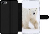 Bookcase Geschikt voor iPhone SE 2020 telefoonhoesje - IJsbeer - Sneeuw - Wit - Met vakjes - Wallet case met magneetsluiting