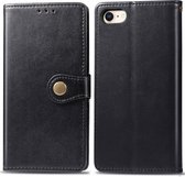 Mobigear Telefoonhoesje geschikt voor Apple iPhone 7 Hoesje | Mobigear Snap Button Bookcase Portemonnee | Pasjeshouder voor 3 Pasjes | Telefoonhoesje voor Pinpas / OV Kaart / Rijbewijs - Zwart