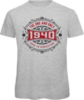 1940 The One And Only | Feest Kado T-Shirt Heren - Dames | Antraciet - Donker Rood | Perfect Verjaardag Cadeau Shirt | Grappige Spreuken - Zinnen - Teksten | Maat M