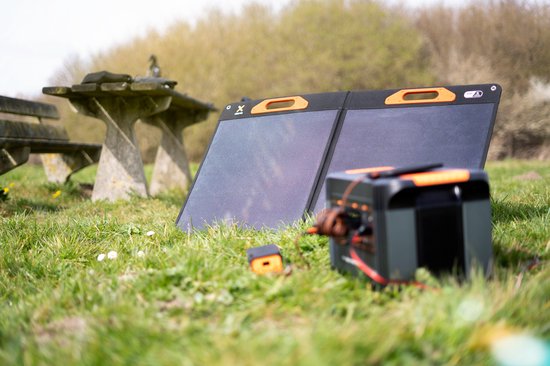 Xtorm / Draagbaar zonnepaneel - Solar panel / Geschikt voor outdoor - 100W - Zwart van Xtorm — afbeelding 5