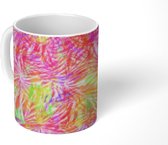 Mok - Tie dye - Regenboog - Zomer - Patronen - Mokken - 350 ML - Beker - Uitdeelcadeautjes