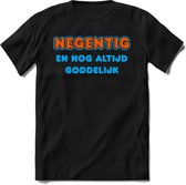 90 Jaar Goddelijk - Feest kado T-Shirt Heren / Dames - Blauw / Oranje - Perfect Verjaardag Cadeau Shirt - grappige Spreuken, Zinnen en Teksten. Maat 3XL