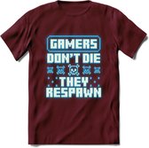 Gamers don't die pixel T-shirt | Neon Blauw | Gaming kleding | Grappig game verjaardag cadeau shirt Heren – Dames – Unisex | - Burgundy - L